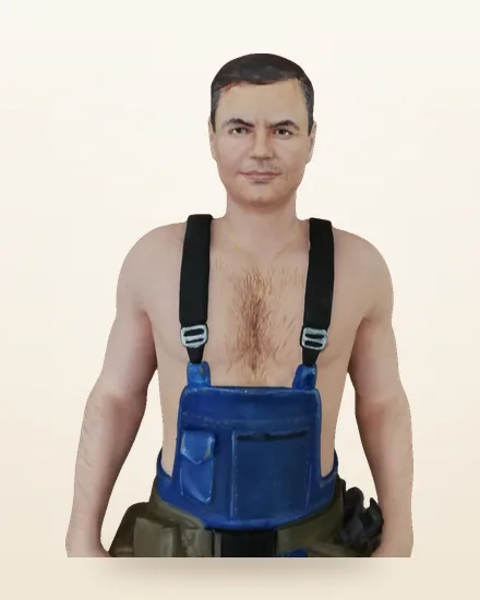 Хозяин у своего дома — 3D-статуэтка по фото, подарок мужчине